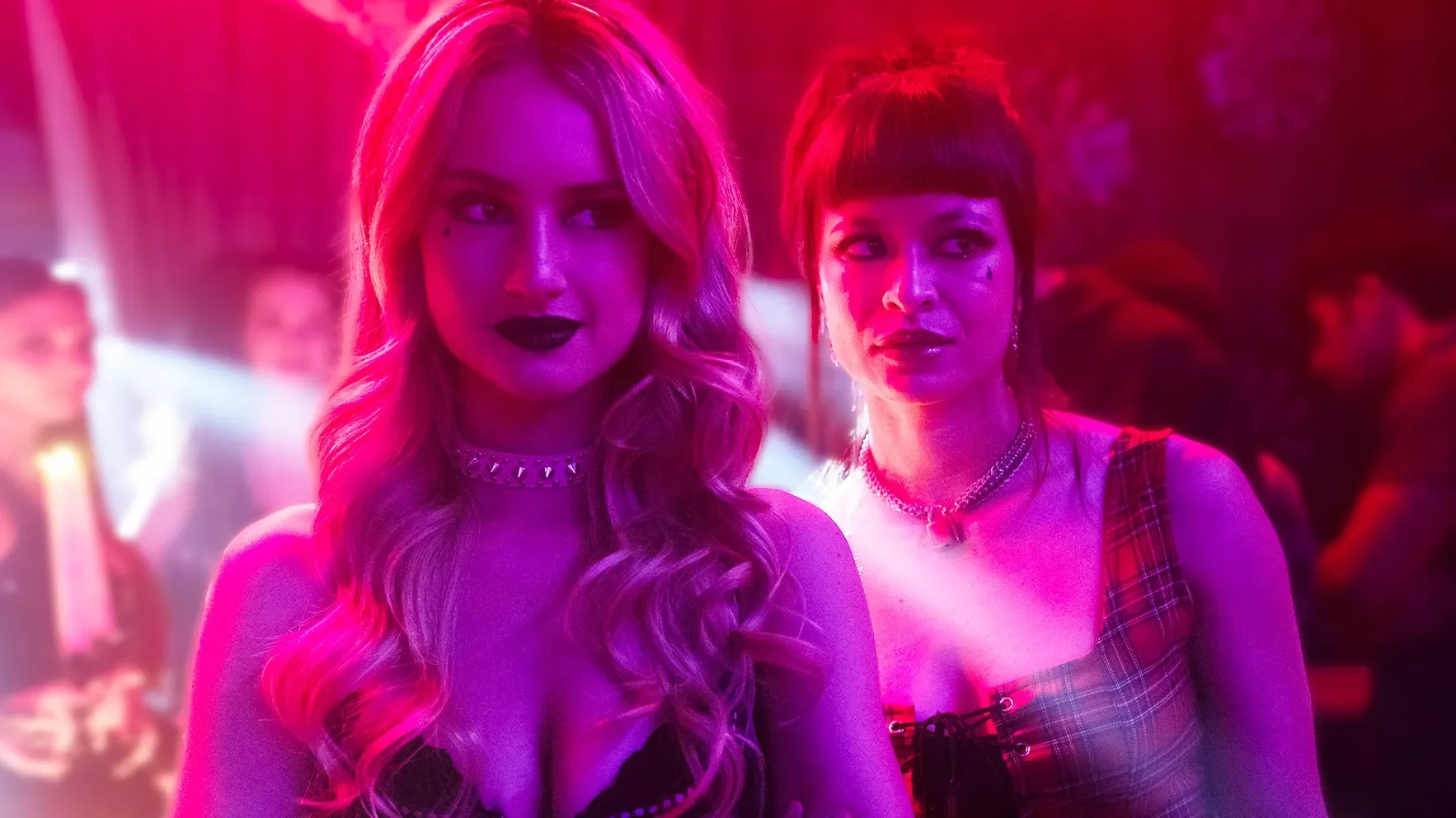 TELL ME LIES 110226 MAIN-178501_0214_V1 (1)